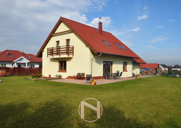Dom na sprzedaż,   Santocko - 795 000 zł